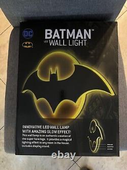 BATMAN LED Light Bat Logo BRANDLITE SIGN Exclusive NEW RARE
